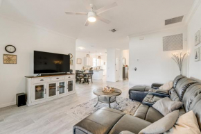 Coastal Home with Swim Spa and Lanai in Port Charlotte